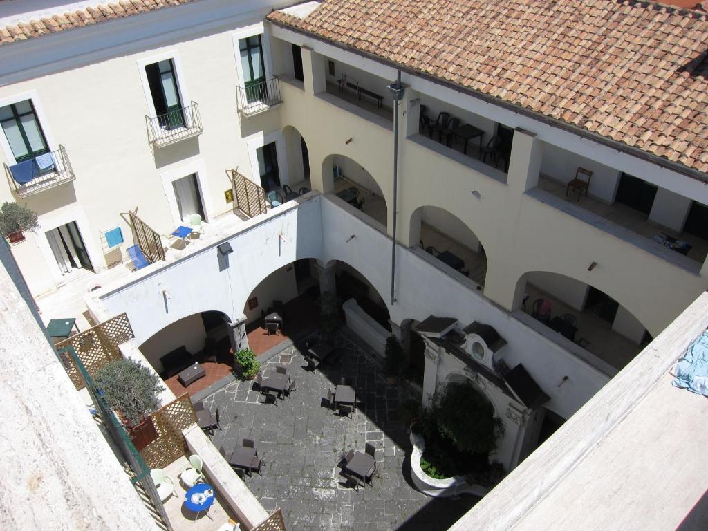 Hostel Ave Gratia Plena *