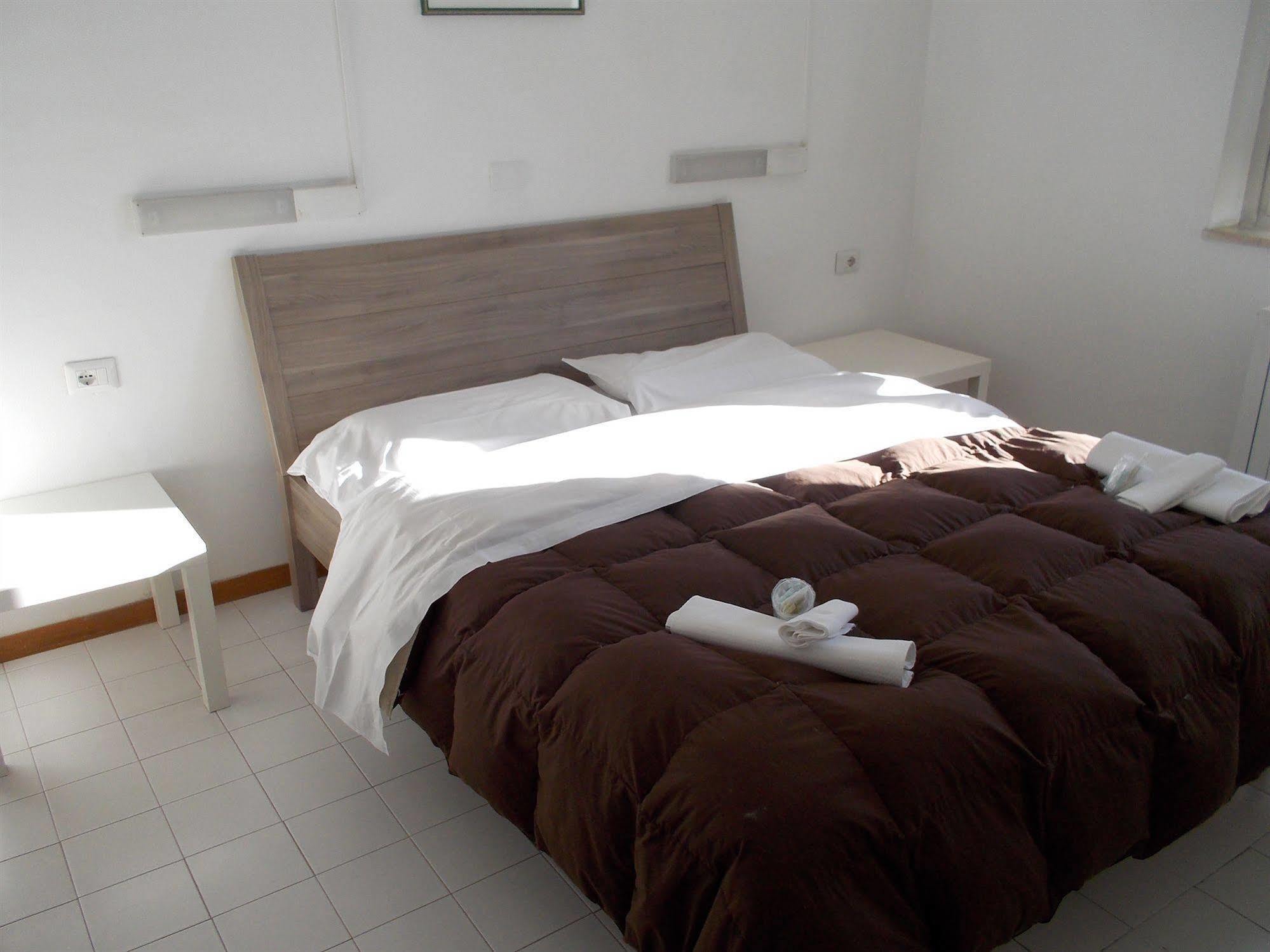 Hostel Ave Gratia Plena Salerno